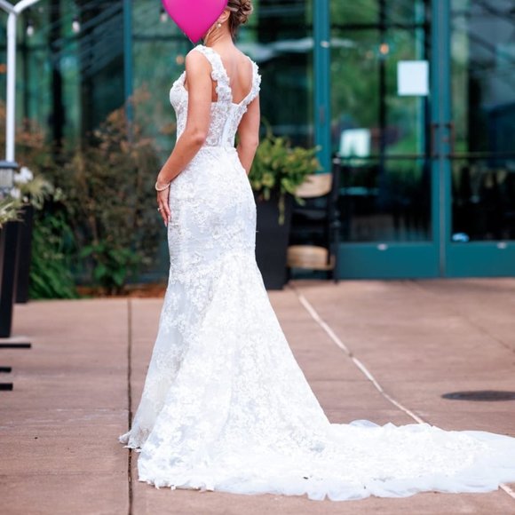 Netta Ben Shabu Wedding Dress Excellent Condition, Cleaned and Preserved - Picture 4 of 4